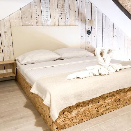 Kisas Loft By Pinch Hotel ปาโกชตาเน ภายนอก รูปภาพ